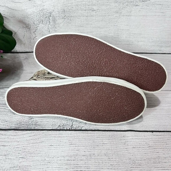 FREDA Salvador Snake Print High Top Lace Up Sneakers Size 8 - Picture 8 of 12